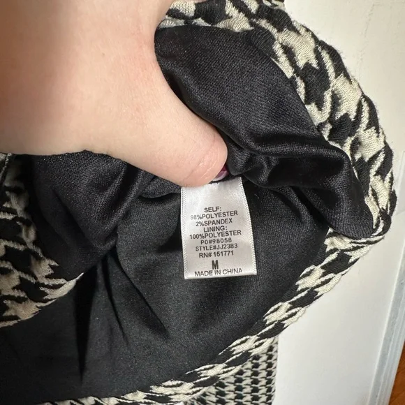 Gilli - Black and White Houndstooth Women's blazer - Picture 5 of 6